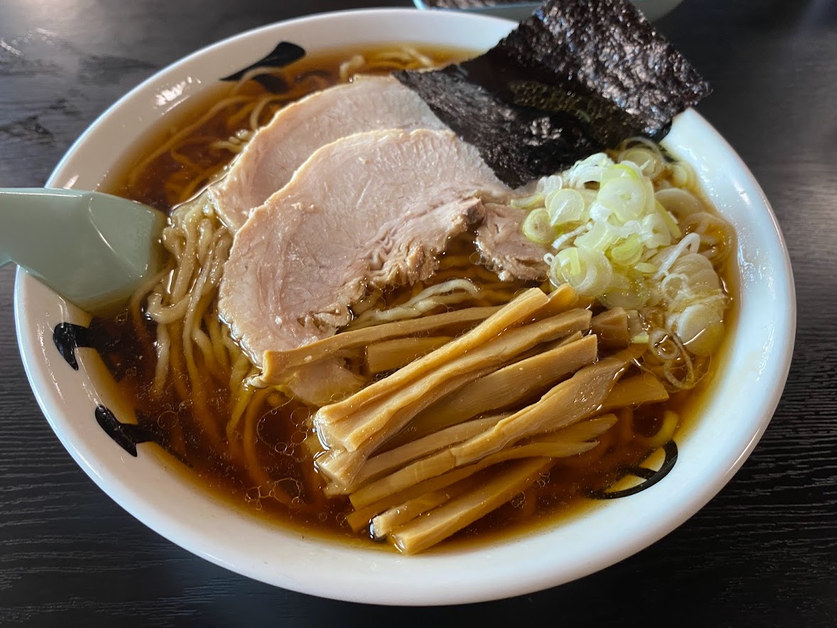 山形県鶴岡市琴平荘のラーメン