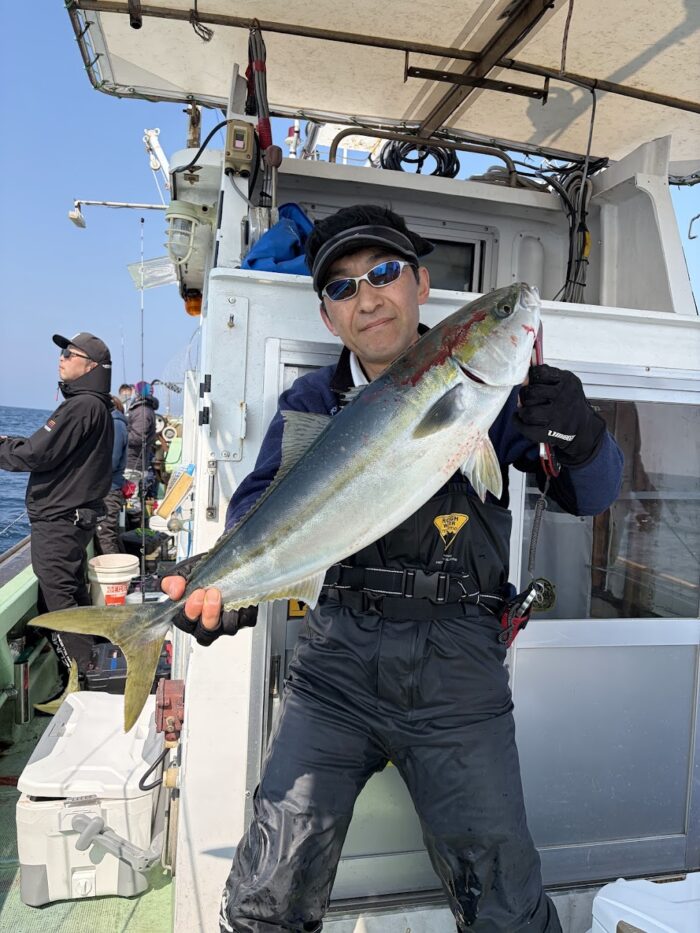 お父さんが釣り上げた魚