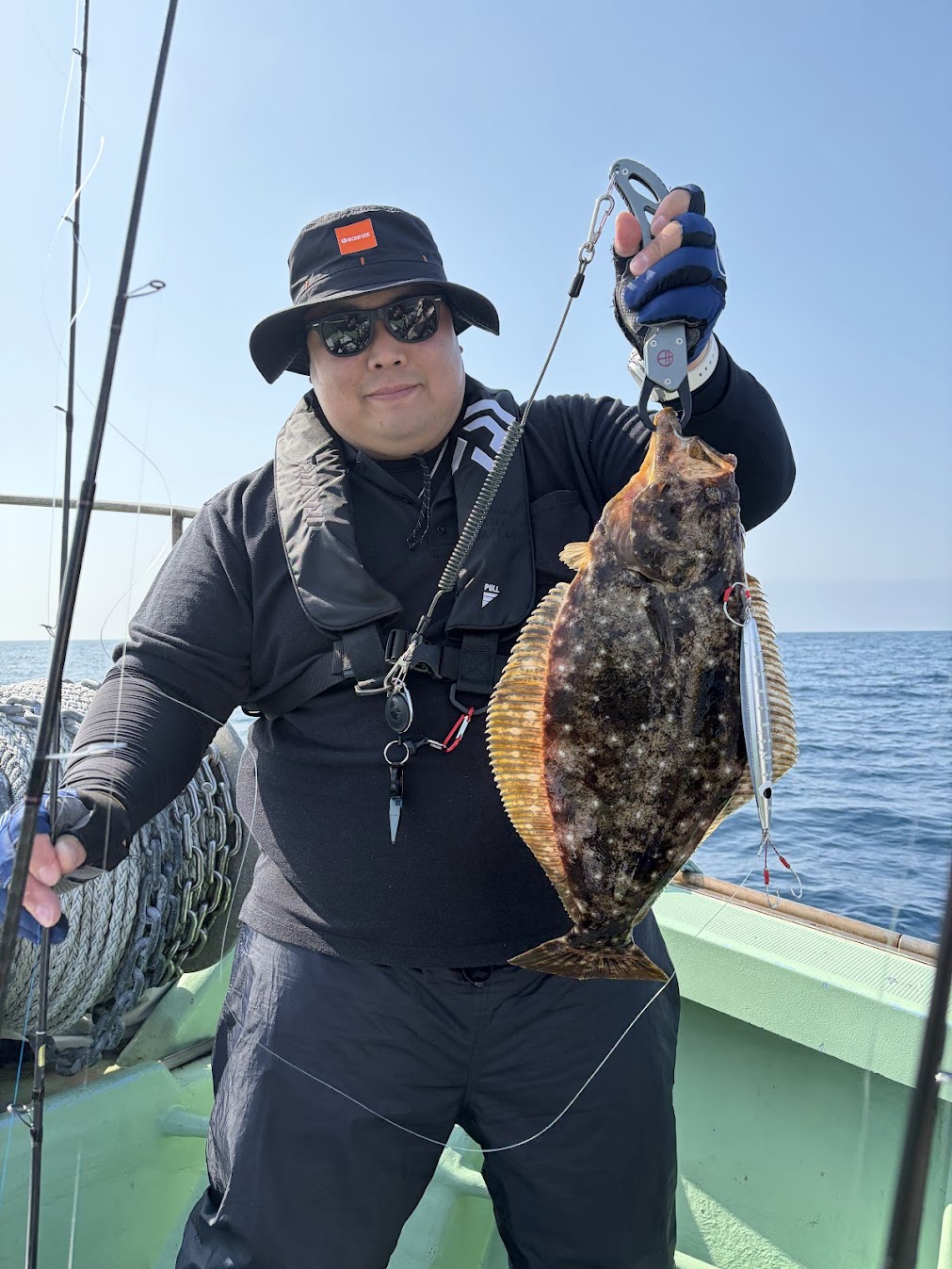 ヒラメがジギングで釣れる
